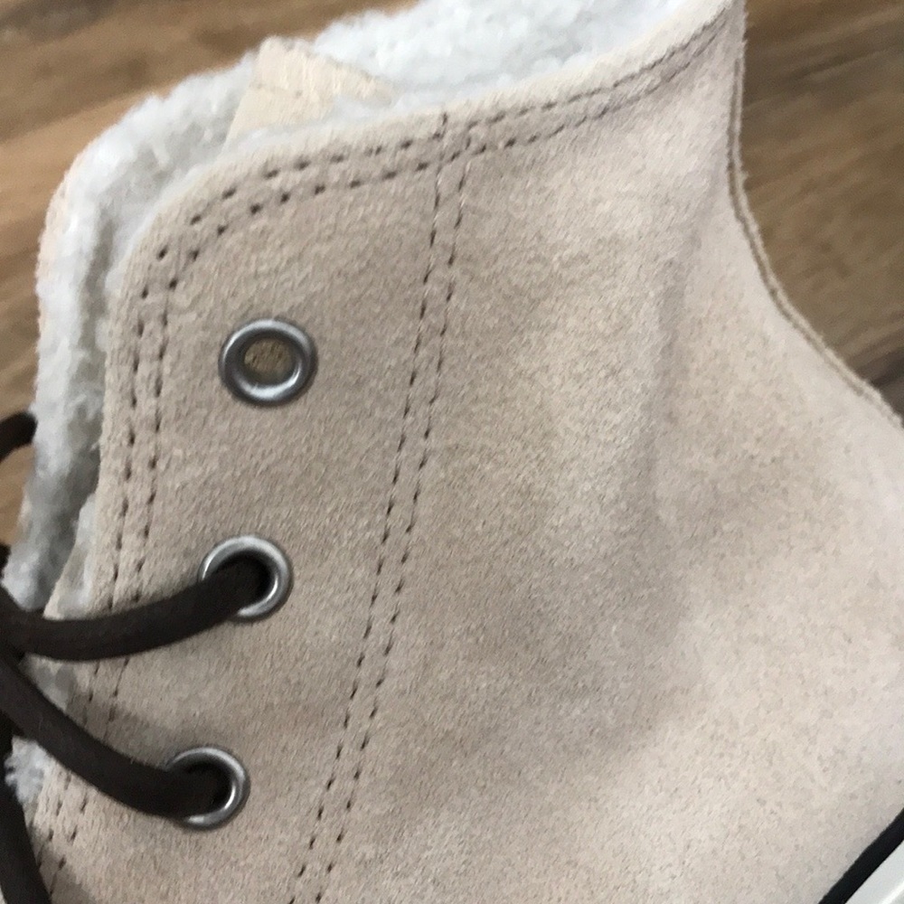 !!! CONVERSE HIGH TOP BRAND NEW - Picture 4 of 13